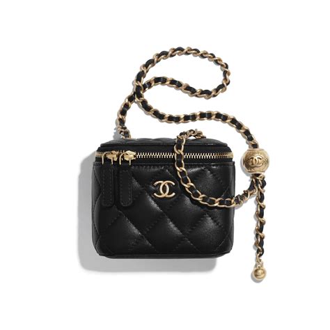 Shop CHANEL SMALL BOX BAG 